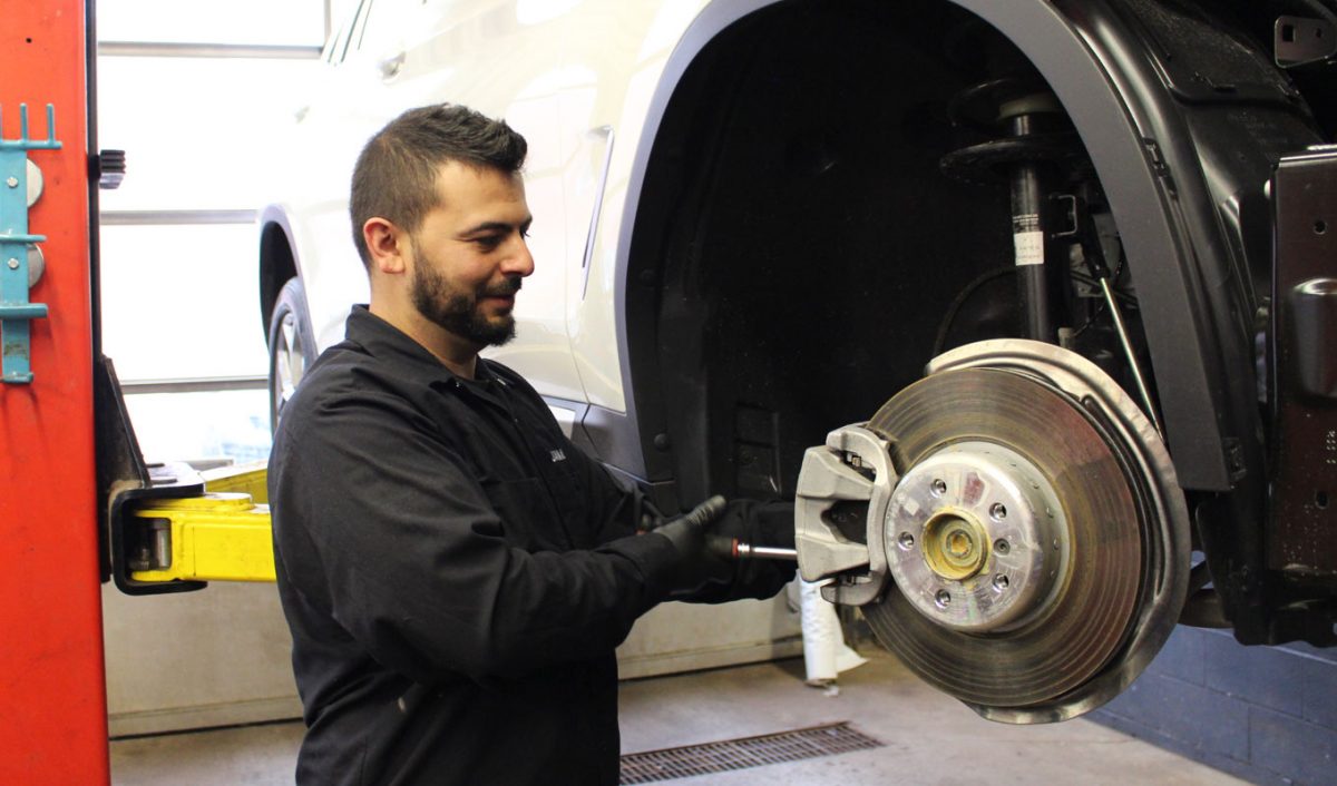 Automotive Service Oakville Auto Centre